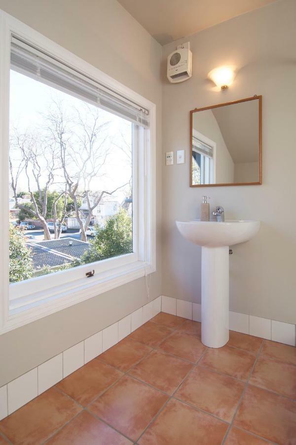 Orari Boutique Hotel Christchurch Bagian luar foto